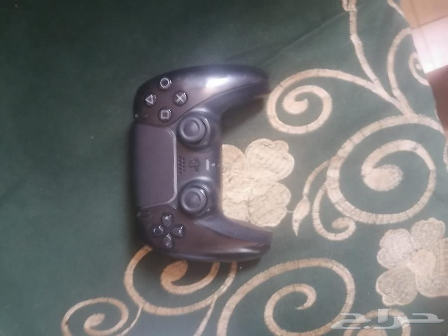 بلايستيشن فايف مع يده سوده64574242547074112