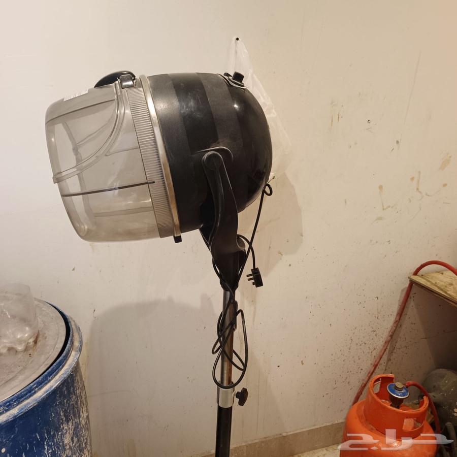 ثلاجه مستعمله مع مجفف شعر مع بوتجاز شامل الانبوبه والمنظم وا64574762249985113