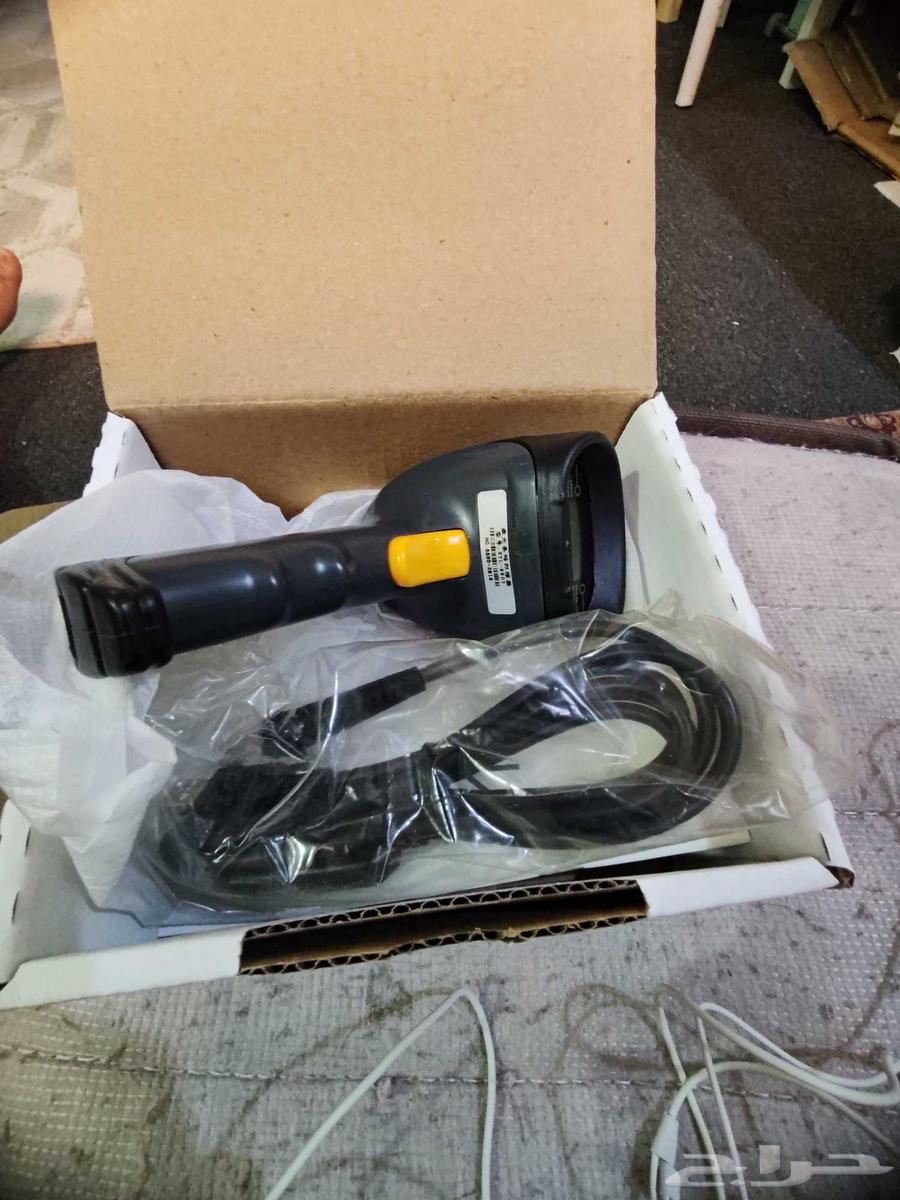 3 barcode reading devices, price 500 riyals, no split64575890797186110
