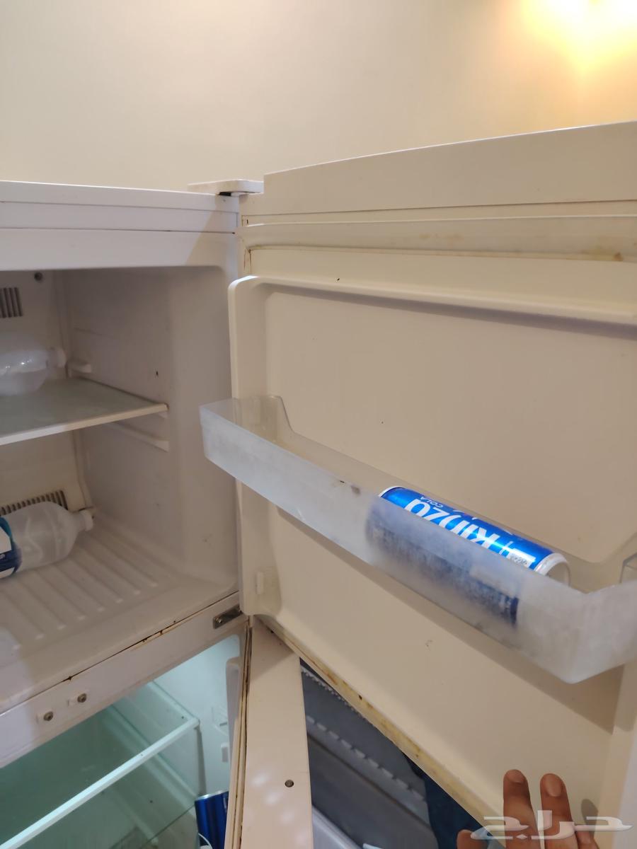 Excellent refrigerator at a reasonable price in Khamis Mushait, asking 700 riyals64578923452802112