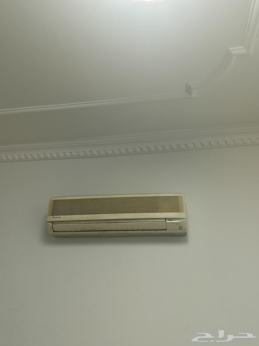 للبيع مكيف دايكن 18 وحدة64579266404354110