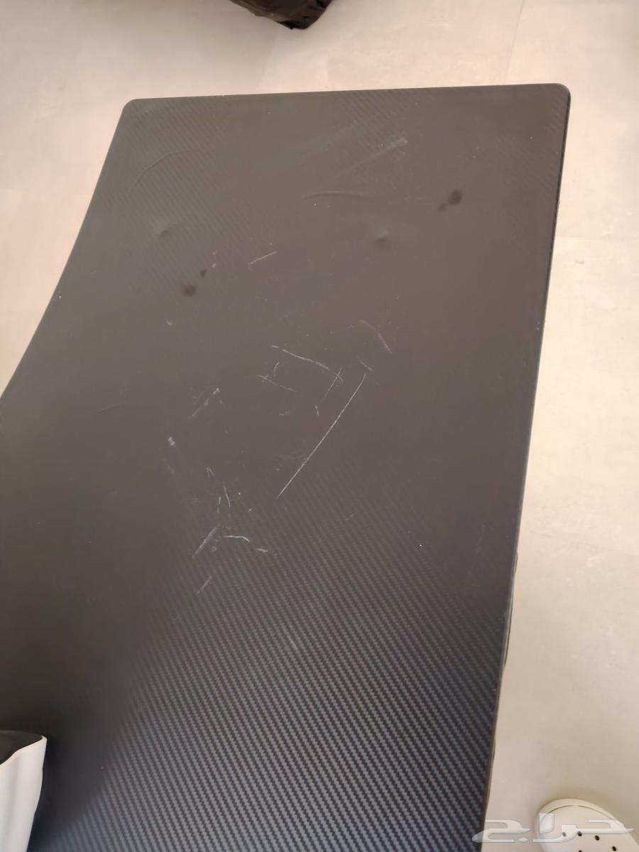 Computer table, oven, and other items64572934974593111