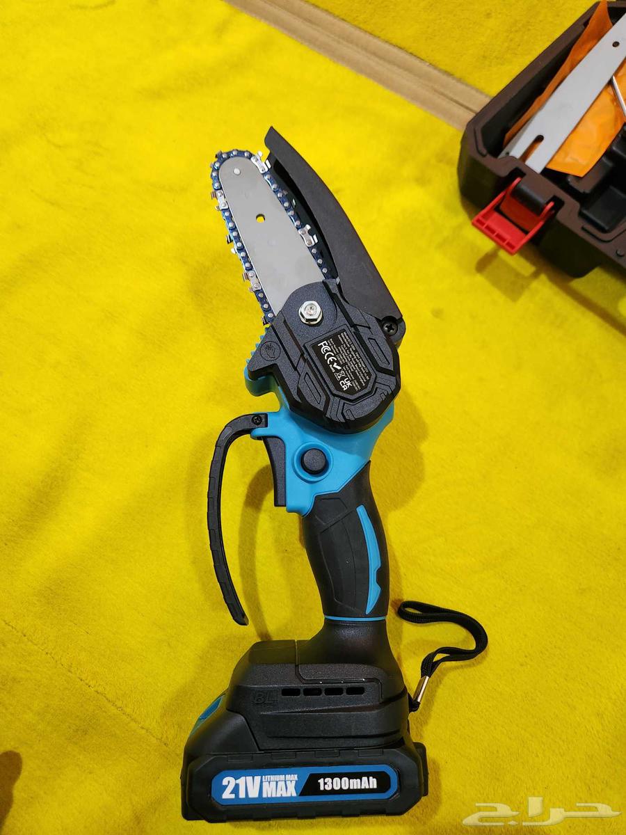 Cordless Saw64574467391362112