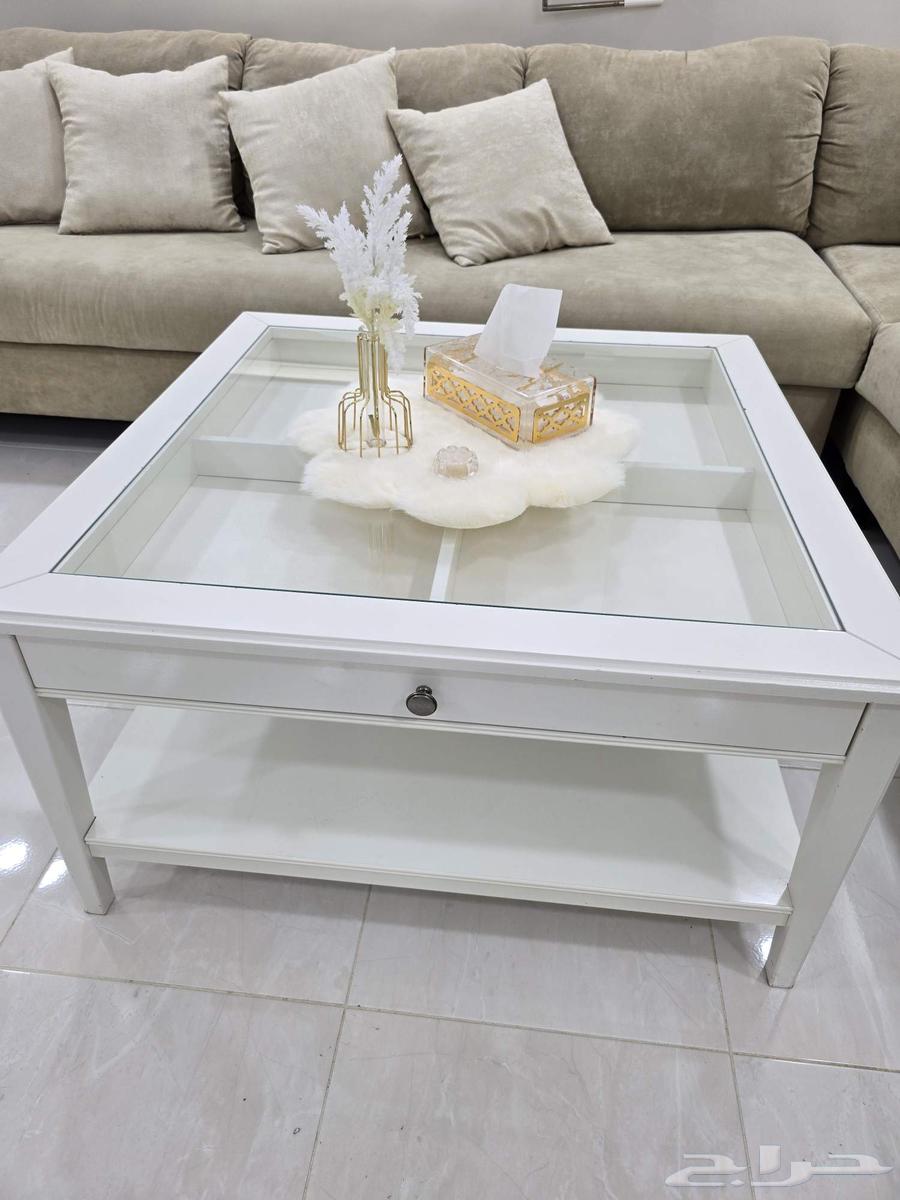 IKEA table64575391659777110