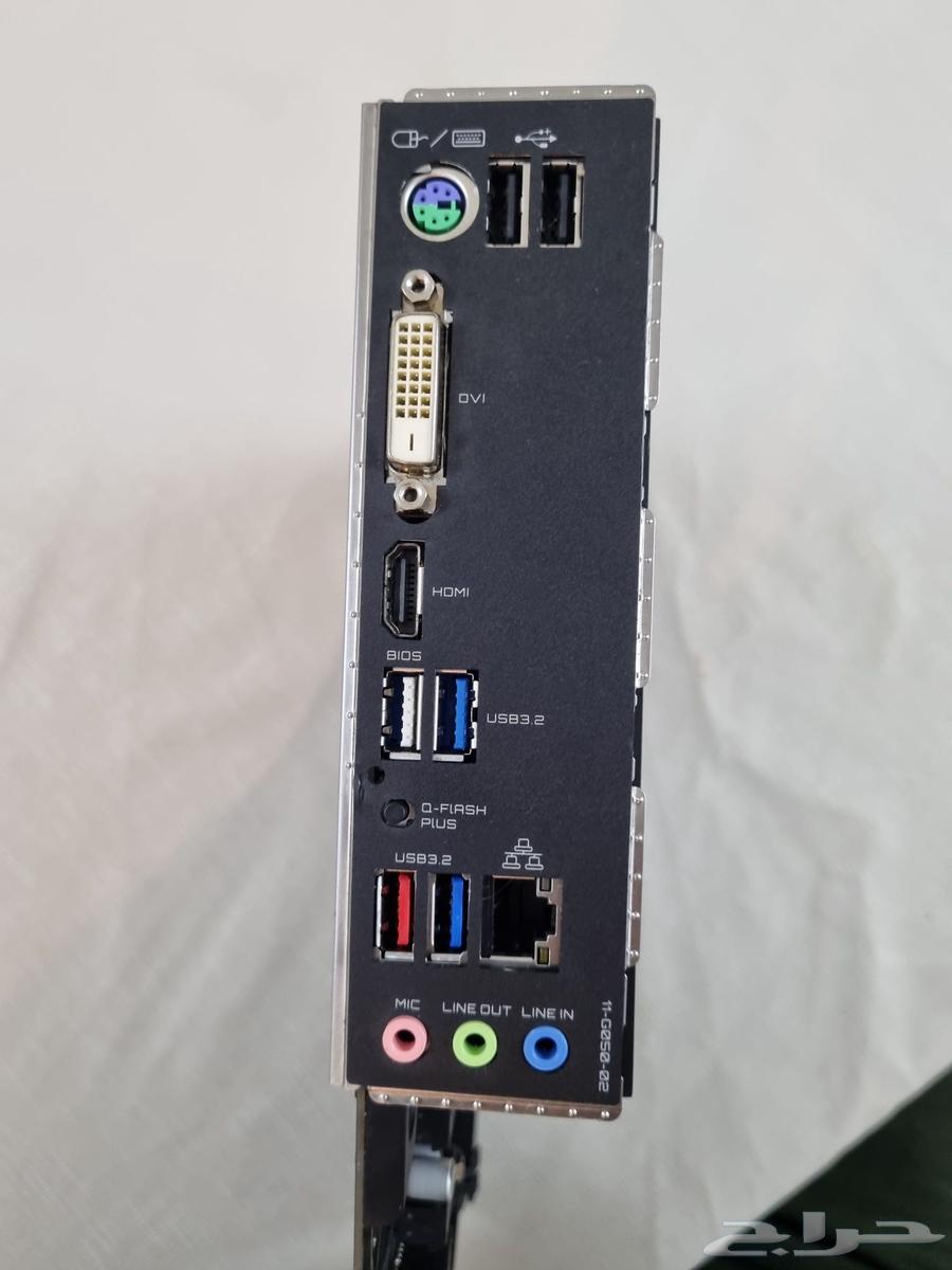 Gigabyte b550 gaming x v2 motherboard   5 inch Sensor panel64577359908609114