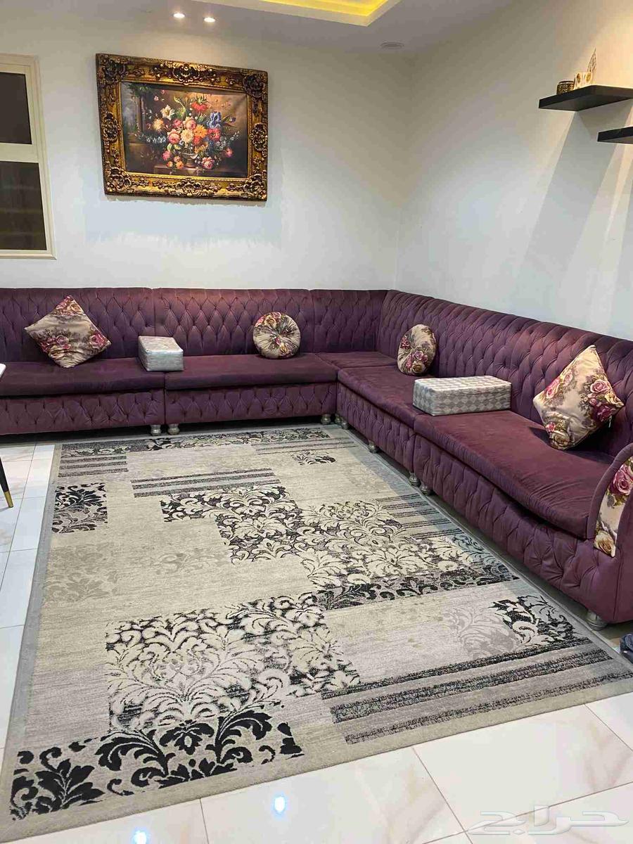 للبيع كنب زاوية 8 متر مع السجادة 3 في 264579252788354110