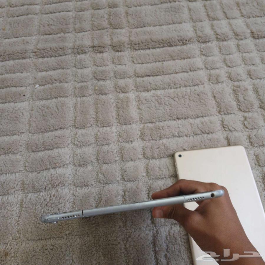 للبيع ايبادين mini و pro64576157696898114