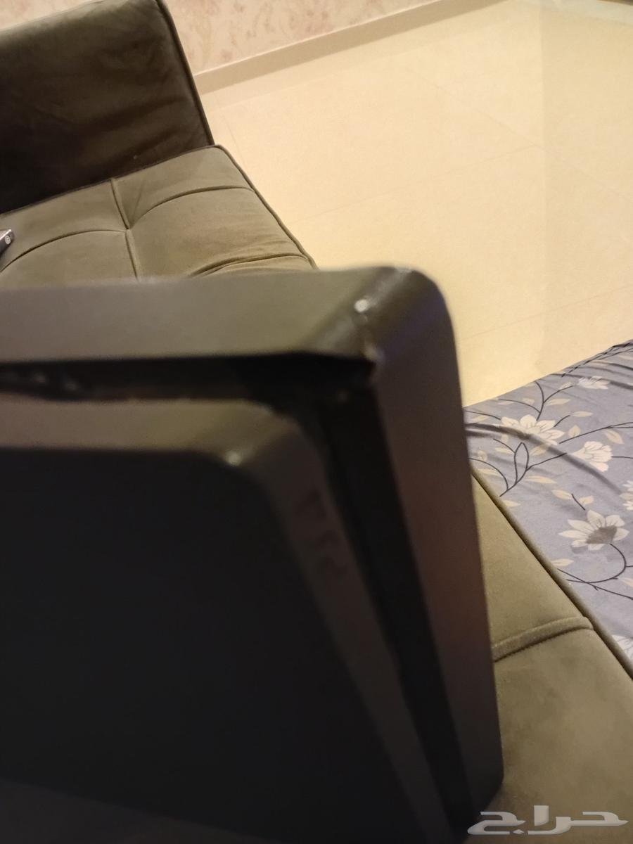 سوني فور لي البيع فيه كسر خفيف وكسر شوي قوي64571908815489112