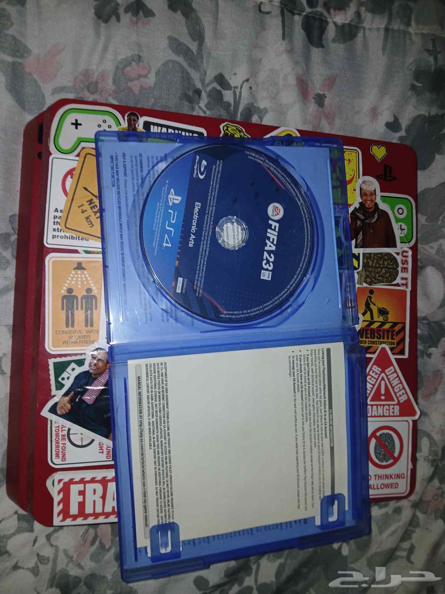 سوني فور مع يد و فيفا 21 و فيفا 23 على 950 اللي يبي يبدل ب 564576058335363112