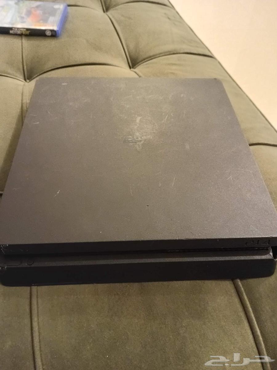 سوني فور لي البيع فيه كسر خفيف وكسر شوي قوي64571908815489110