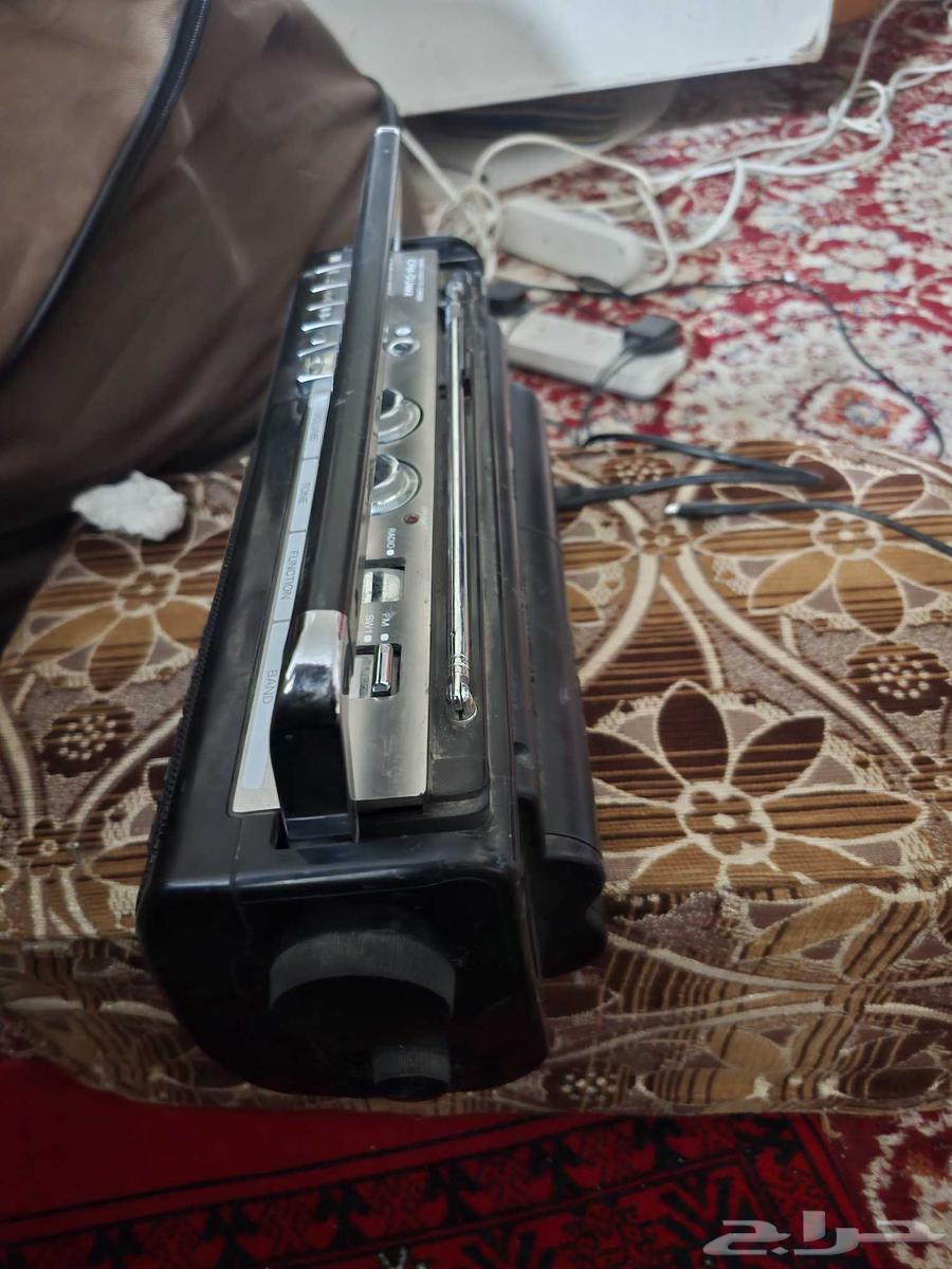 راديو ومسجل يابانى شغال كهرب وحجر64579650554883111