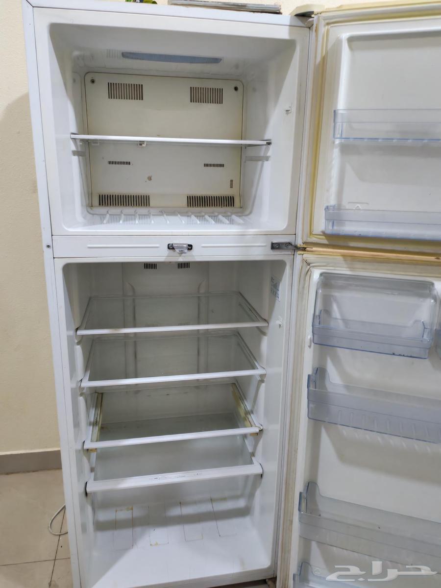 للبيع ثلاجة هايسنس HISENSE الموديل  RD53WR السعة  53064576478876163111