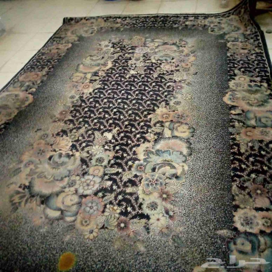 سجاده مقاس 2في3 نظيفه محتاجه غسيل فقط للبيع للتواصل 05683064574467412739112