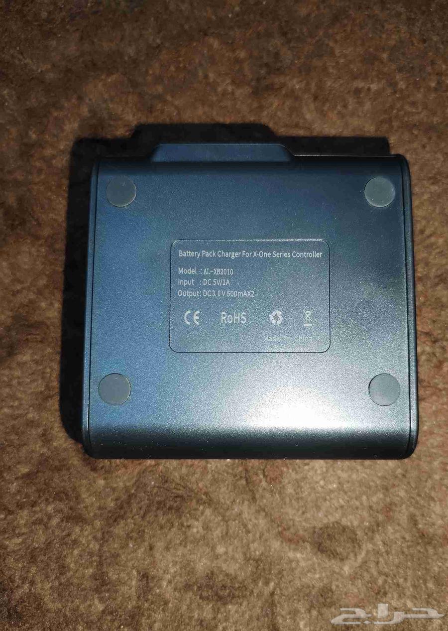 New Xbox controller with battery and battery charger64575419849091113