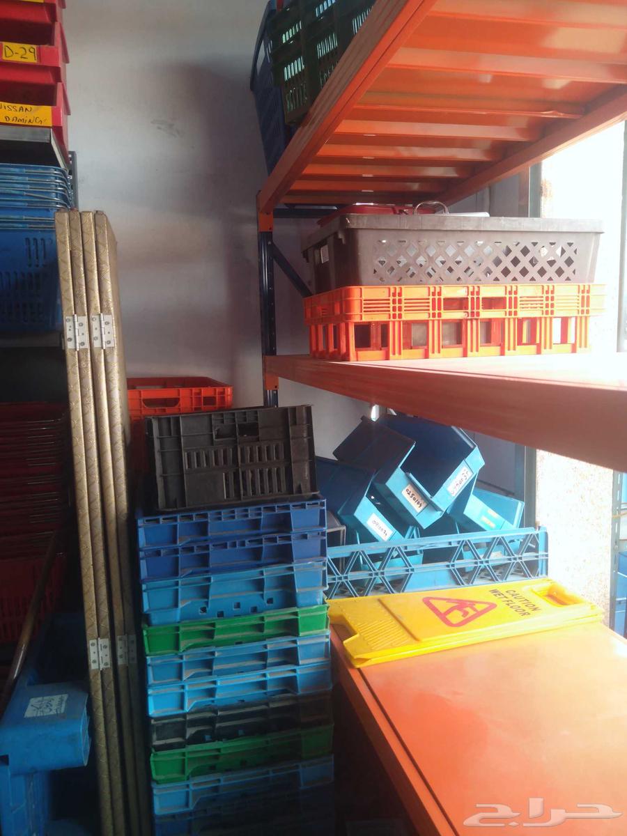 Shelves, Baskets, Cans, Hangers, Chrome Baskets, Tables64574495310083114