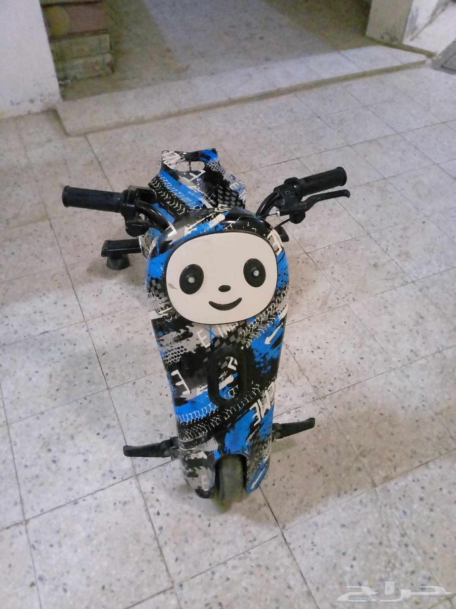 سكوتر كهربائي نضيف جدا للمستخدم مع بطاريه نضيفه وسليمه والا64578731273473111
