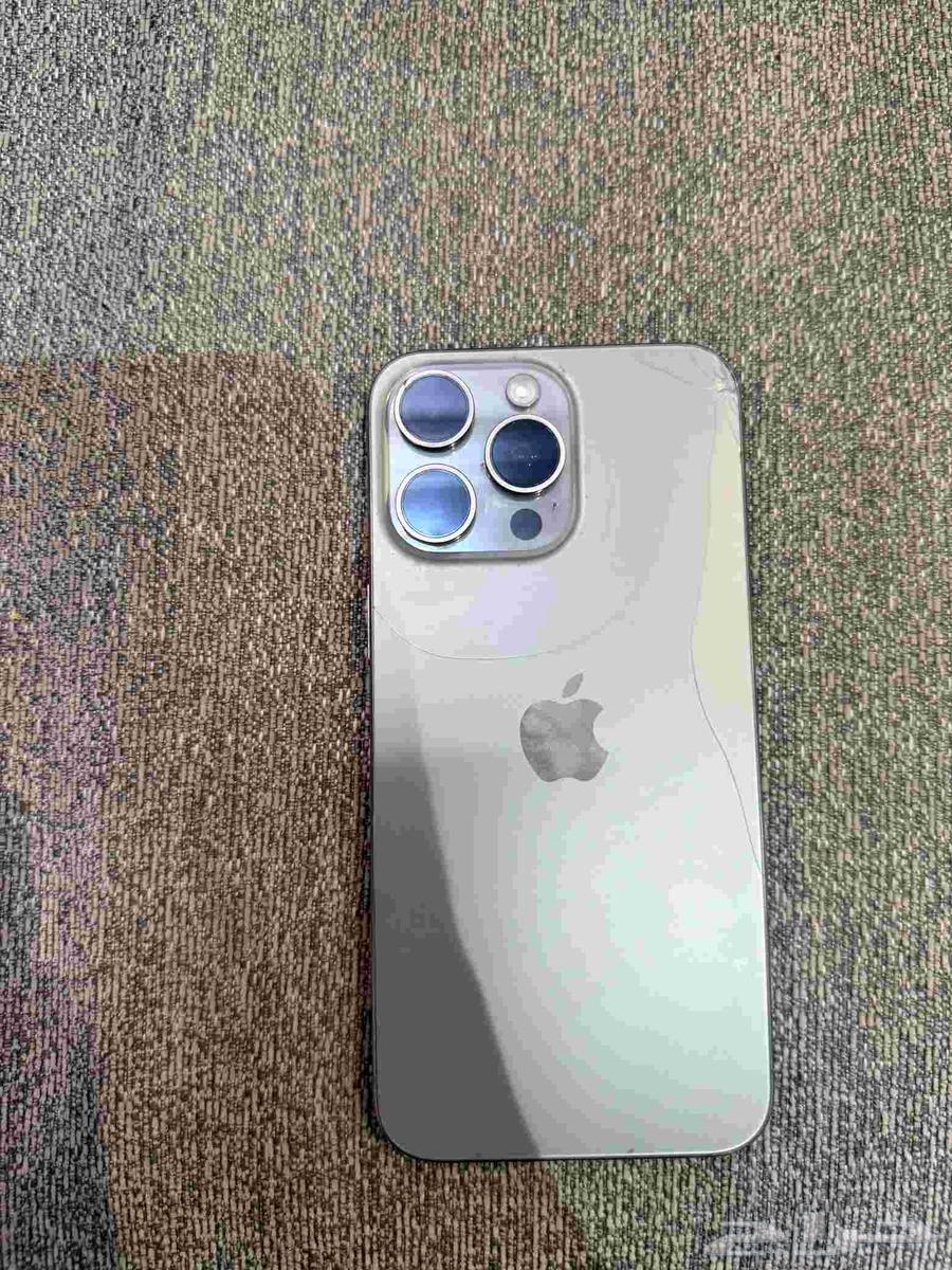 ايفون 15 برو ماكس البطاريه 92 الذاكره 25664577559233155110