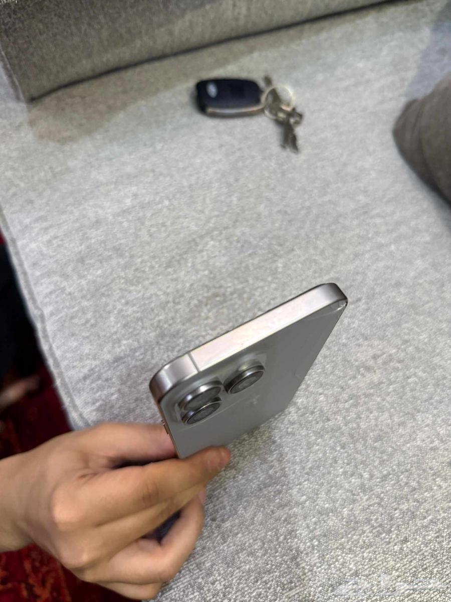 ايفون 15 برو ماكس البطاريه 92 الذاكره 25664577559233155112