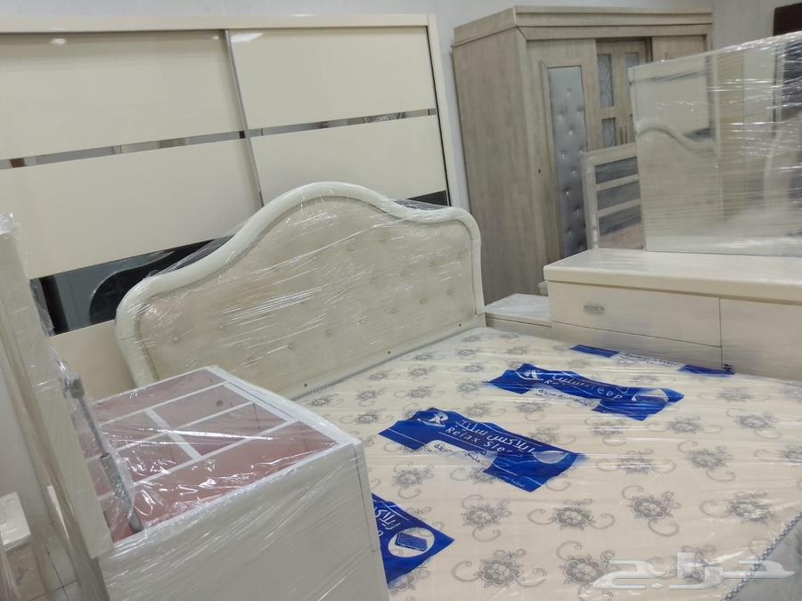 غرفة النوم مستعمل نظيف وتركيب توصيل64572083329026110