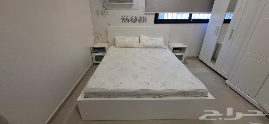 سرير أبيض من إيكيا مقاس 160 200 نظيف مره64578312267011111