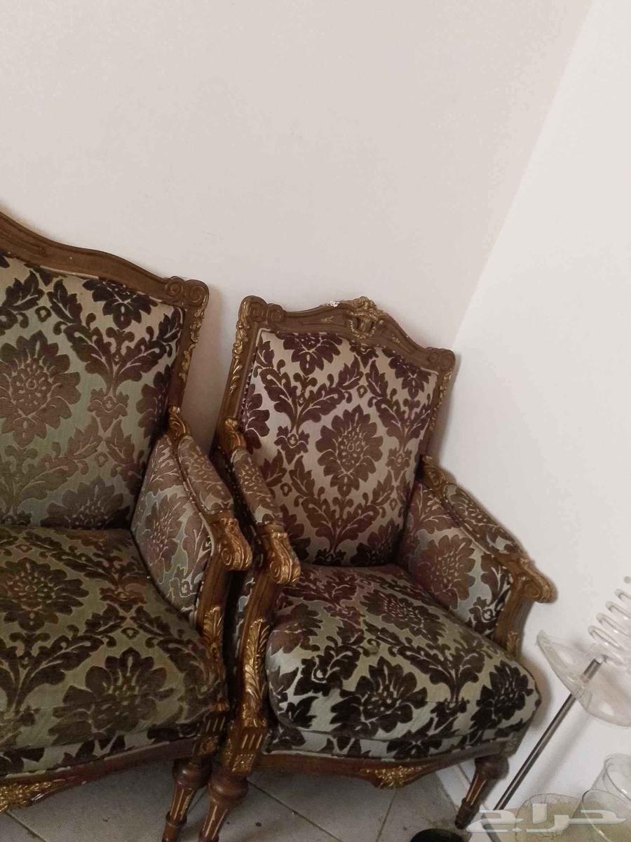 كنب للبيع ثلاث قطع نفرين اربع قطع نفر طاولتين رخام السعر 35064579406164099111