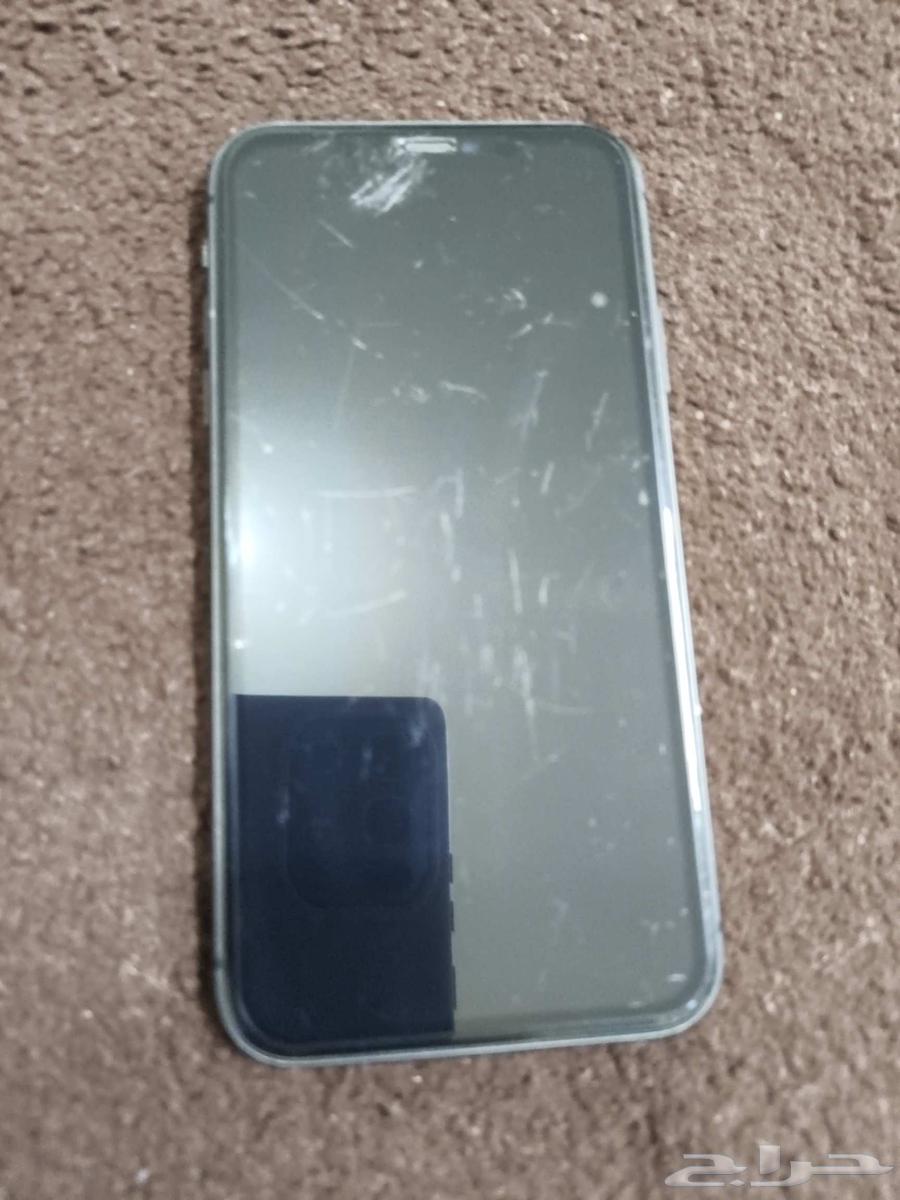11 عادي فيه كسر الخلفيه غير مفكوك بطاريه7564579005675139111