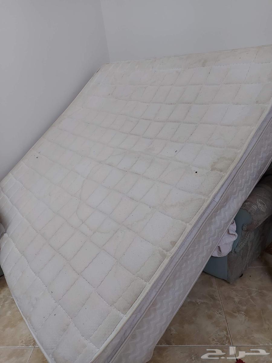 Large double mattress, 3 layers, medical, pressure-relief, in excellent condition.64577600805761112
