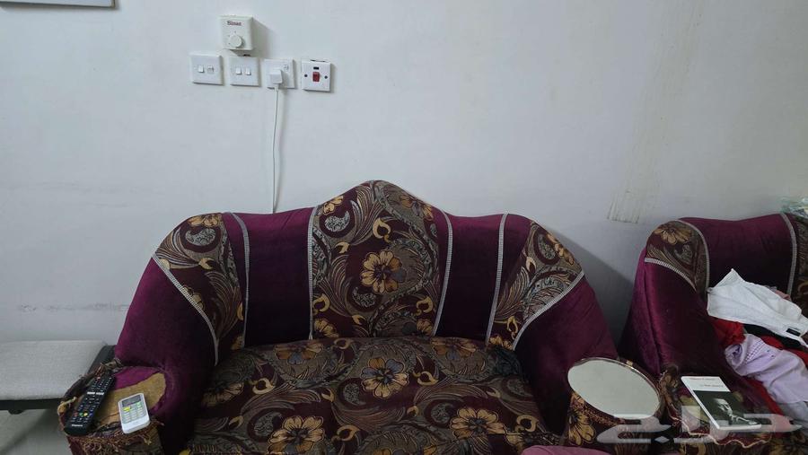 أثاث لمن يريده مجانا64574047789315110