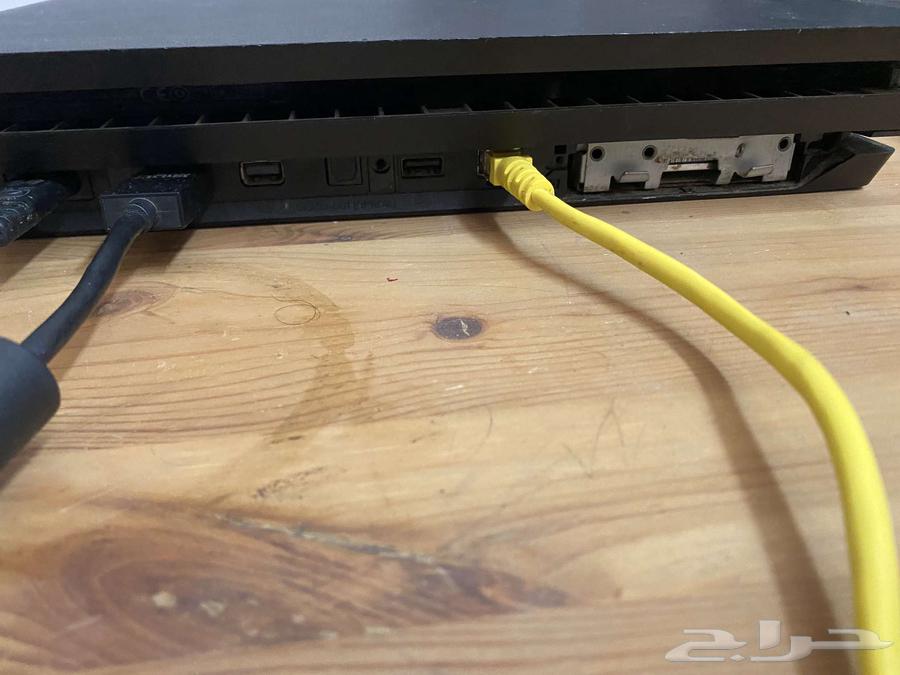 سوني 4 برو 1تيرا للبيع بدون يد64578521611010113