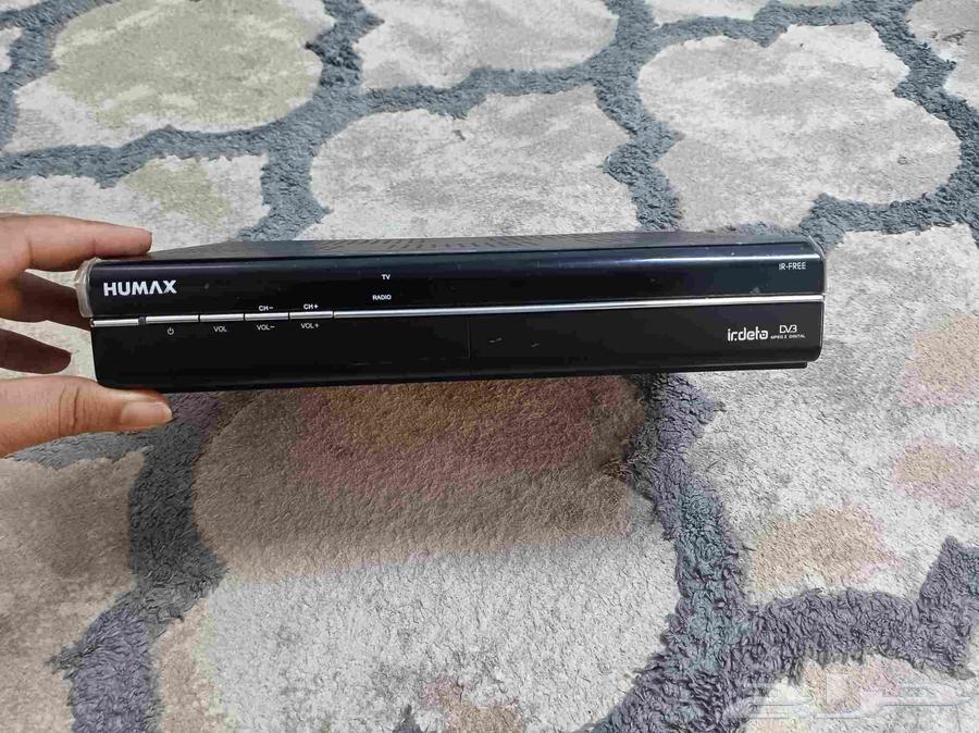 Sharp TV with receiver64574300149761111
