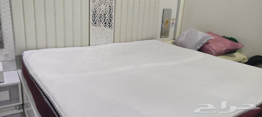 مرتبة نفرين عرض مترين نظيفة64571464734850111