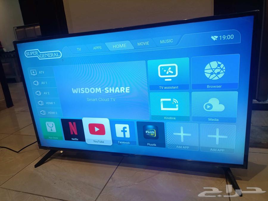 شاشتين للبيع الاولى سمارت والثانية عادية64576101320193113