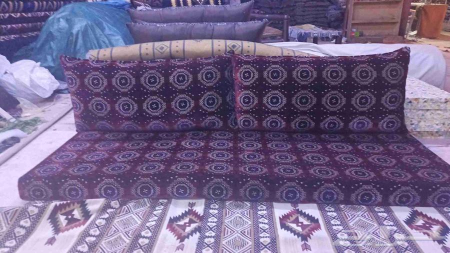 جلسات عربية وكراسي للبيع64576659569538112