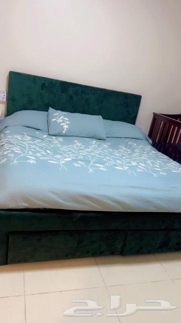 Double bed from Home Box, mattress made in Oman, national headboard, two side tables64575489664897110