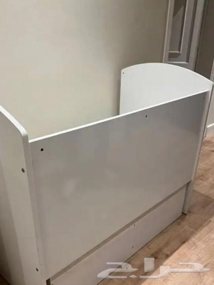 Baby bed, white color, no issues64572229306883113