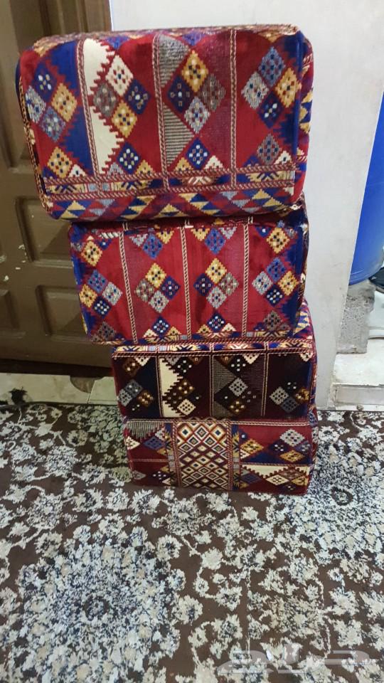 15 backrests and 4 armrests64579115649027111