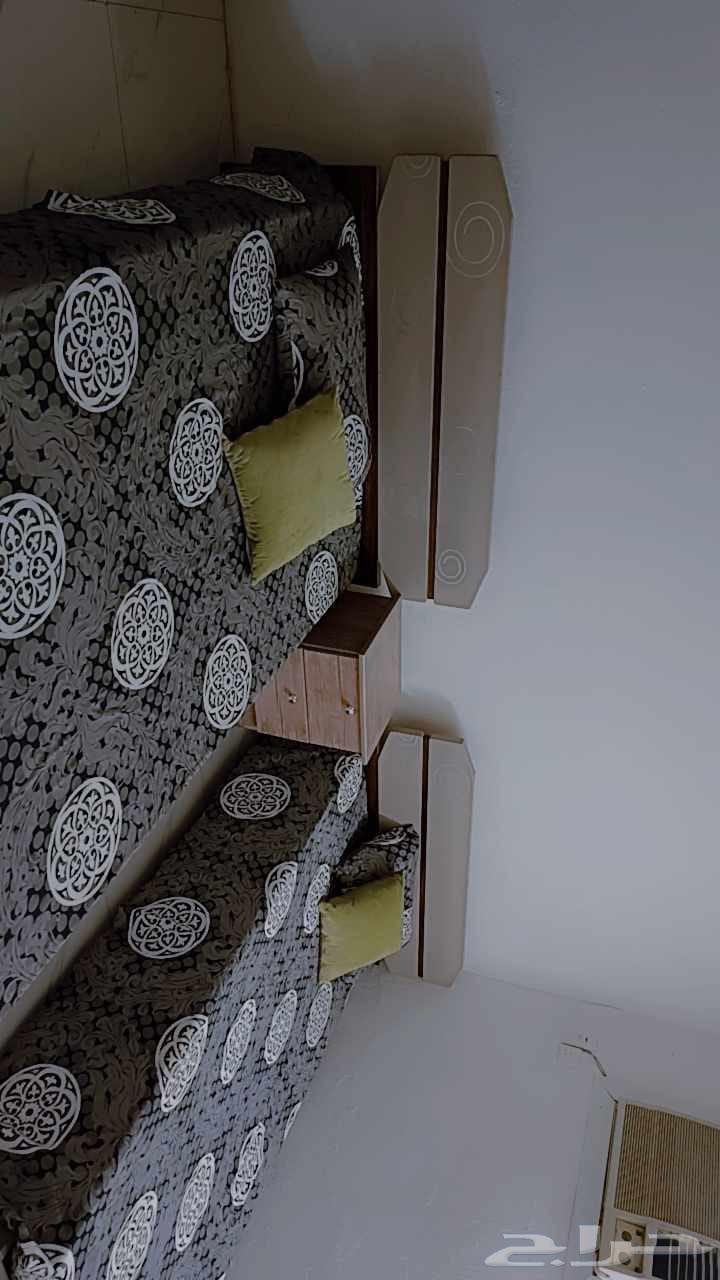 أثاث للبيع كله بحالة ممتازة64579074262529111