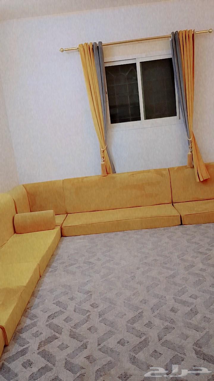 كنب وكراسي سياره للبيع64572438168834113