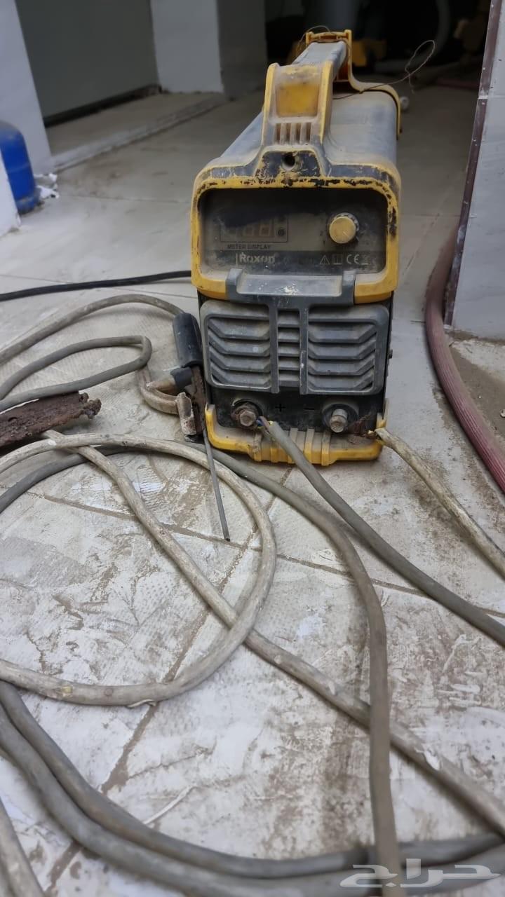 ناظور قديم   مكينة لحام  ومكنسه كهربائيه64579156853891110