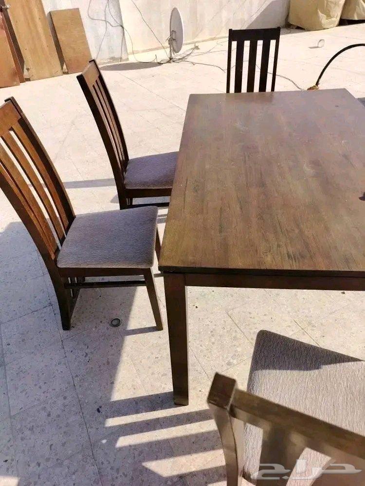 دولاب متين جدا وواسع بي 350 ريال ... وصفرة كبيرة 6 كراسي بي64579239116929111