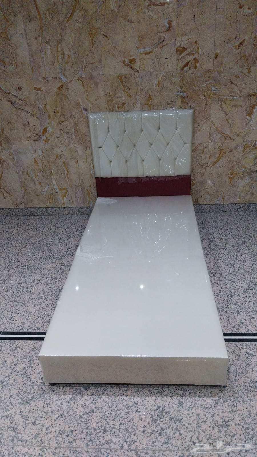 للبيع سرير نفر64577078589441111