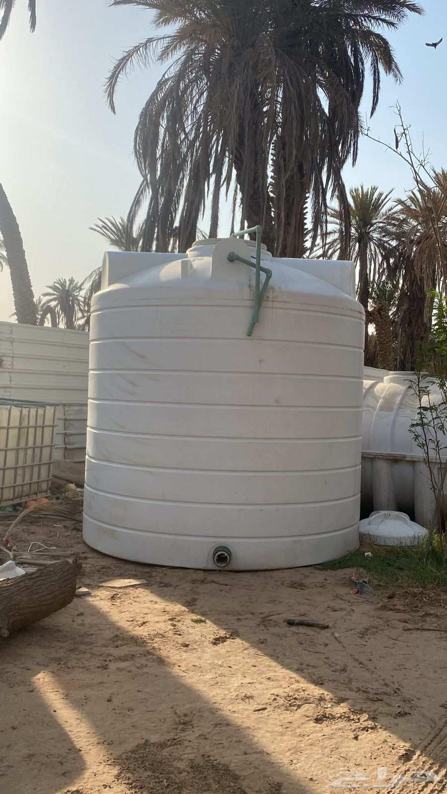 New and used water tanks of all sizes64579650547073111