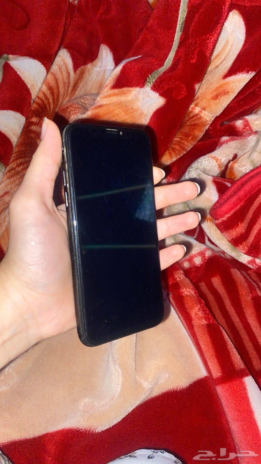 ايفون اكس نظيف64572054659971110