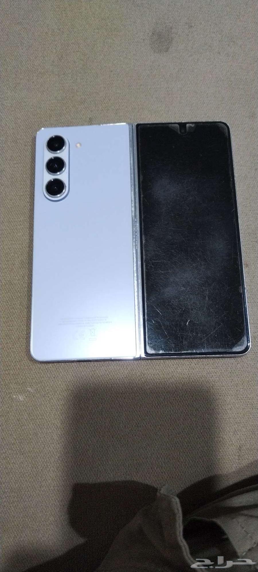 جوال جالاكسي اس فولد64578339893123114