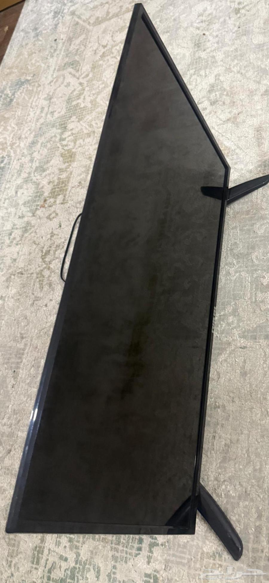 شاشة 32 بوصة نيكاي64576451052163111