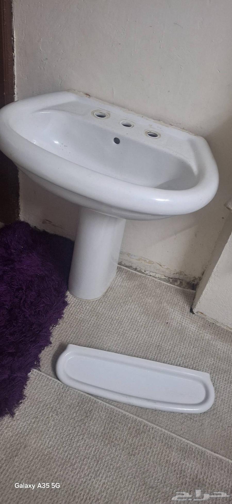 مغسله عدد2 وكرسي افرنجي64579609401474114