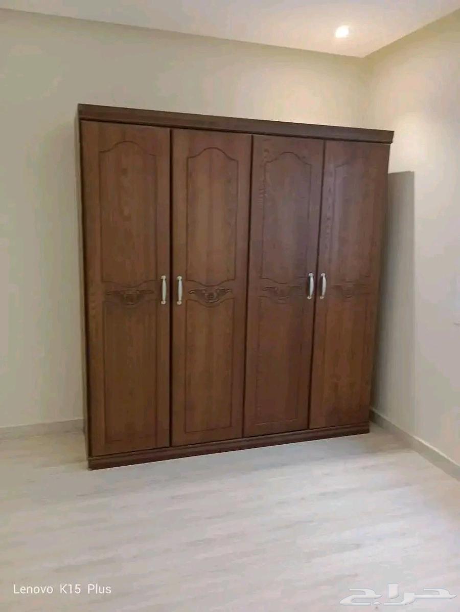 دولاب متين جدا وواسع بي 350 ريال ... وصفرة كبيرة 6 كراسي بي64579239116929113