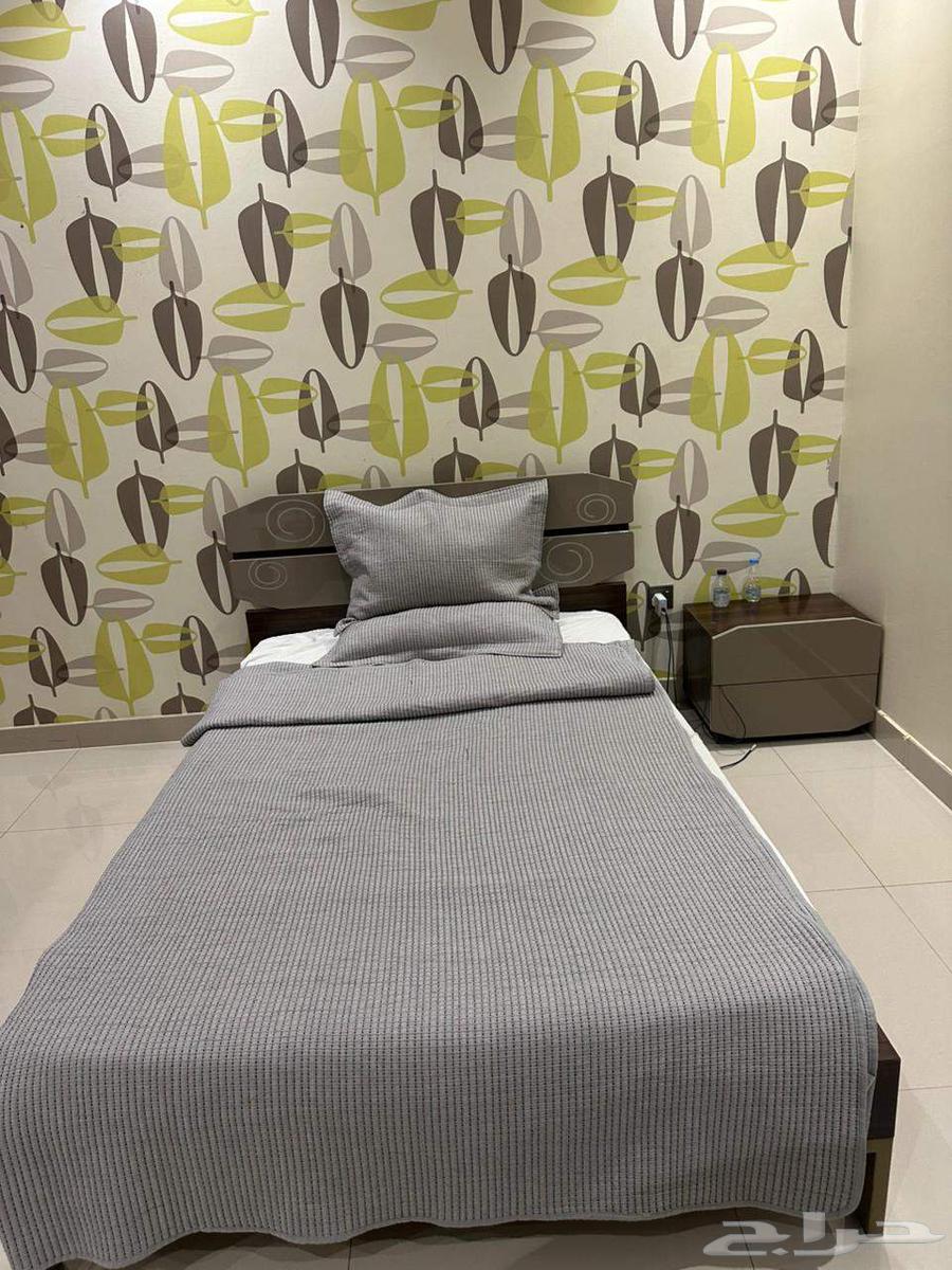 غرفة نوم للبيع شبه جديده64575028360193112