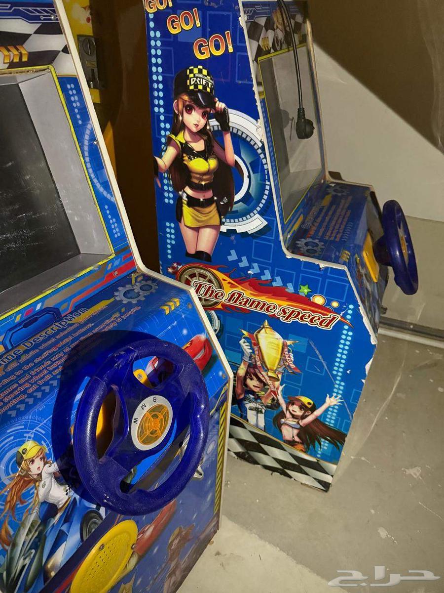 7 electronic children's games for sale and 15 tables for sale64576673475969111