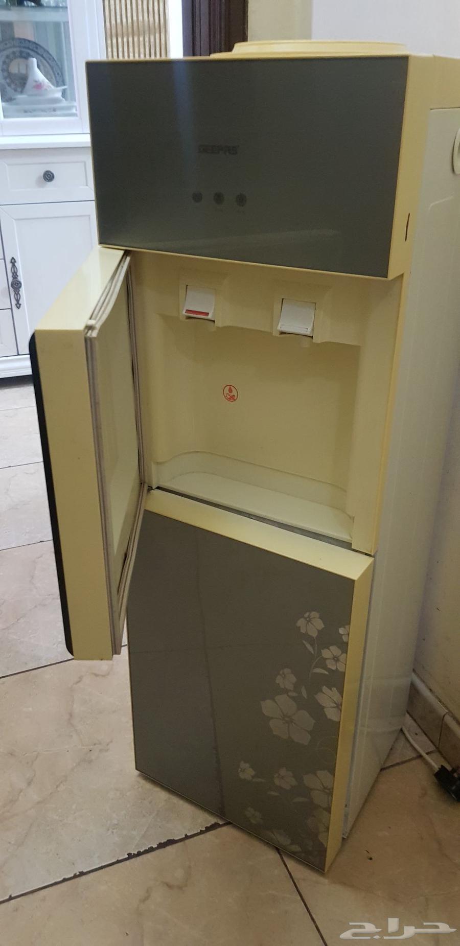 برادة ماء نظيفه على الشرط64578409655299111